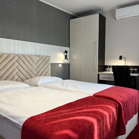 Hotel Olimp ปรุดนิค ภายนอก รูปภาพ