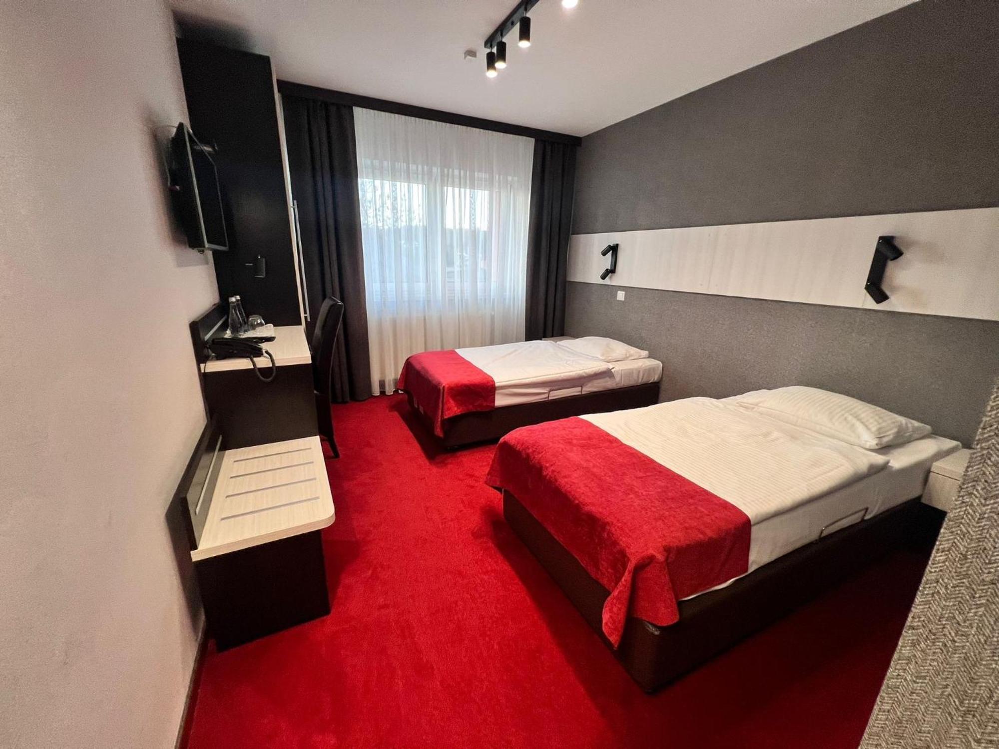 Hotel Olimp ปรุดนิค ภายนอก รูปภาพ